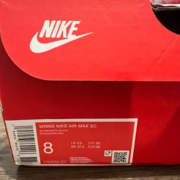 Nike Air Max Womens SC Black & White Size 8 US MODEL CW4554 001 - Picture 6 of 6